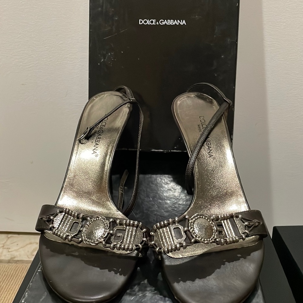 Dolce&Gabbana heeled sandals stunning and classic